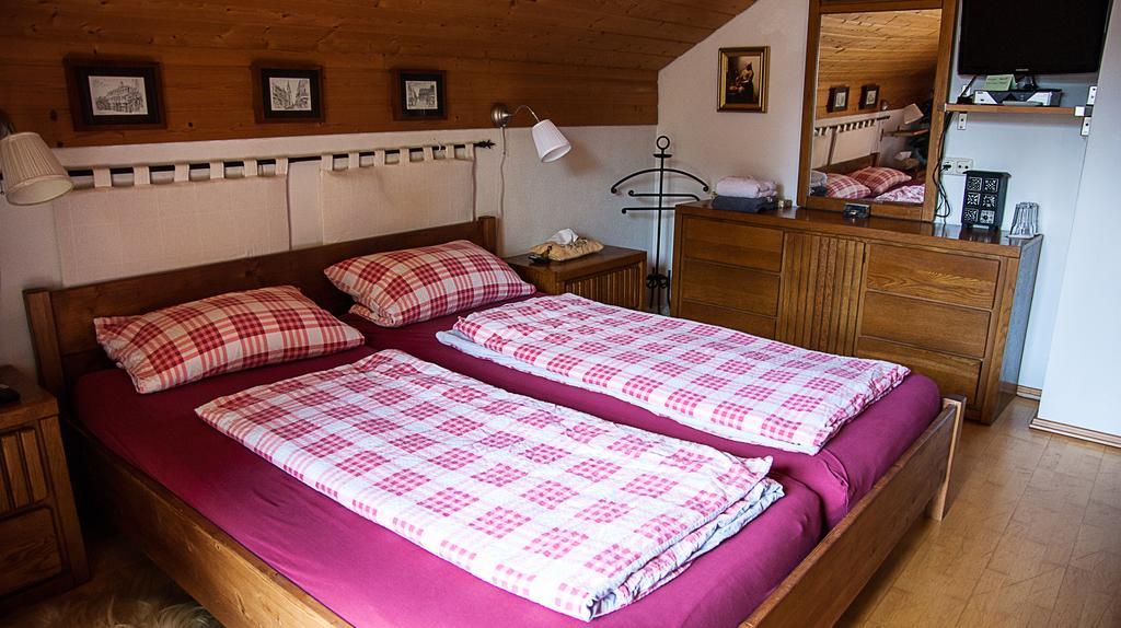 Bayerwald B & B Hengersberg Buitenkant foto